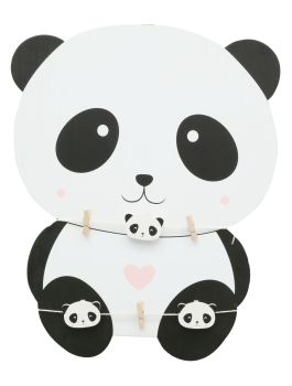Houten bord in de vorm van een panda met wasknijpers