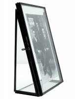 Fotokader in glas, zwart metaal, zonder rugwand, metdriehoekige staander S68PA2 